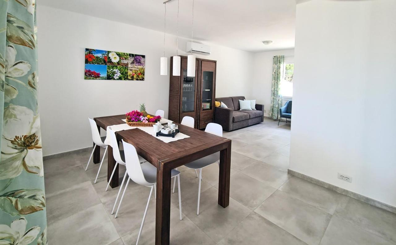 סארוק Villa Bettina מראה חיצוני תמונה